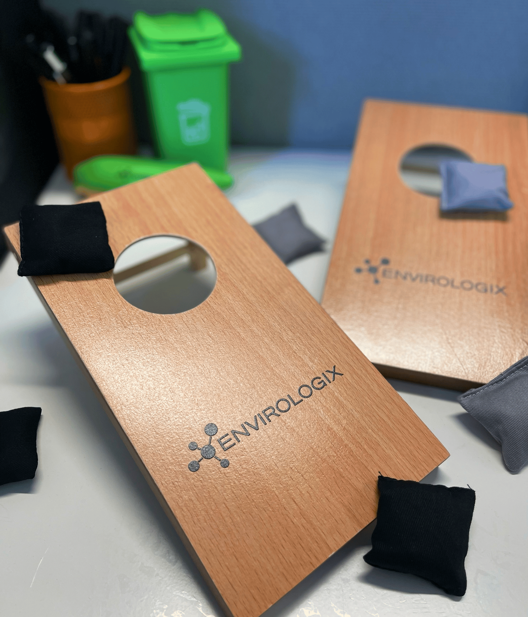 EnviroLogix Desk Cornhole